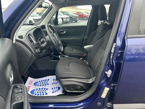 Used 2019 Jeep Renegade Altitude w/ Quick Order Package 2XM image 10