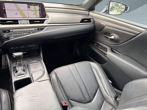 Used 2019 Lexus ES 350 F Sport w/ Accessory Package 2 FWD image 28