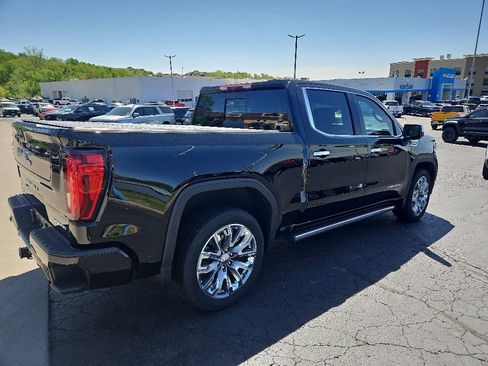 Used 2024 GMC Sierra 1500 Denali AWD/4WD image 8