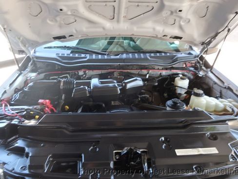 Used 2019 Ford F250 XL w/ Power Equipment Group AWD/4WD image 38