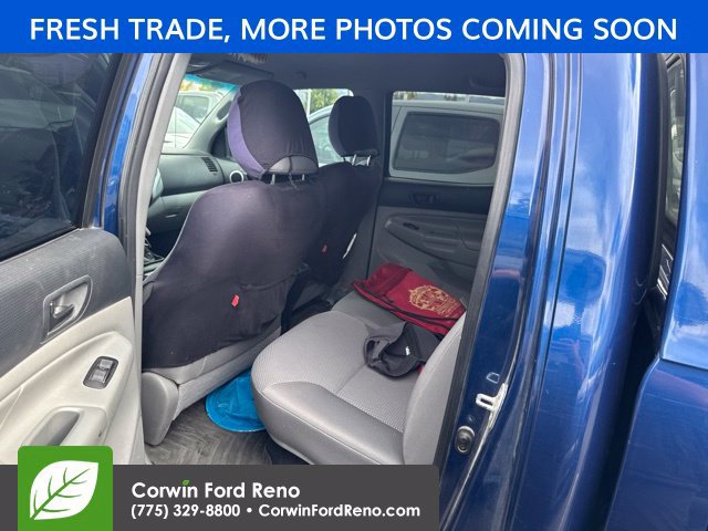 Used 2014 Toyota Tacoma 4x4 Double Cab w/ TRD Off-Road Package image 11