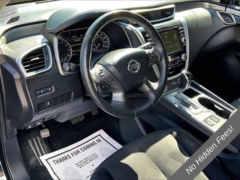 Used 2019 Nissan Murano SV w/ Premium Package AWD/4WD image 12