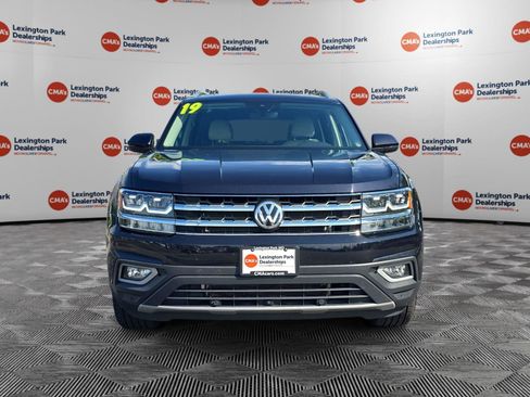 Used 2019 Volkswagen Atlas SEL Premium AWD/4WD image 2