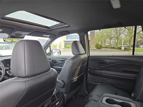 Used 2022 Honda Passport Elite image 26