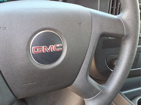 Used 2024 GMC Savana 2500 w/ Driver Convenience Package RWD image 11