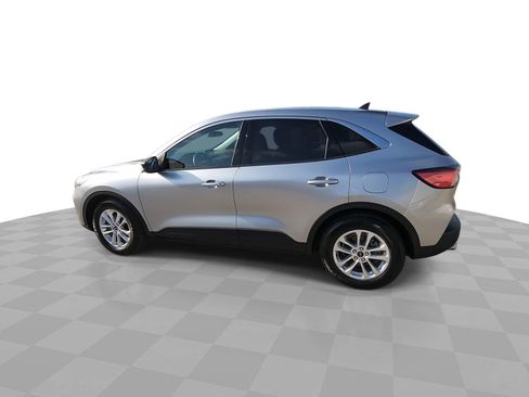 Used 2022 Ford Escape SE FWD image 6