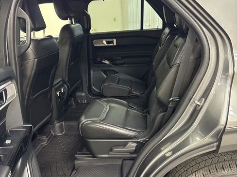 Used 2022 Ford Explorer ST w/ Equipment Group 401A AWD/4WD image 21