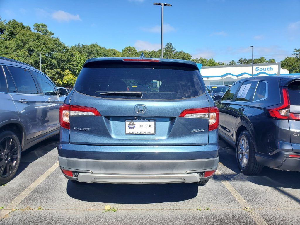 Certified 2020 Honda Pilot EX image 6