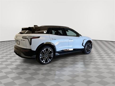 New 2026 Chevrolet Blazer EV SS image 12