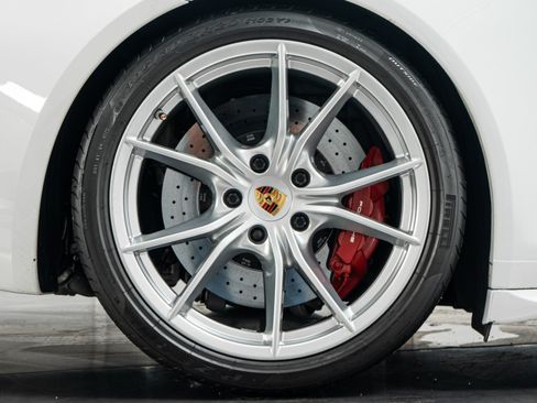 Used 2019 Porsche 911 GT3 RS image 44