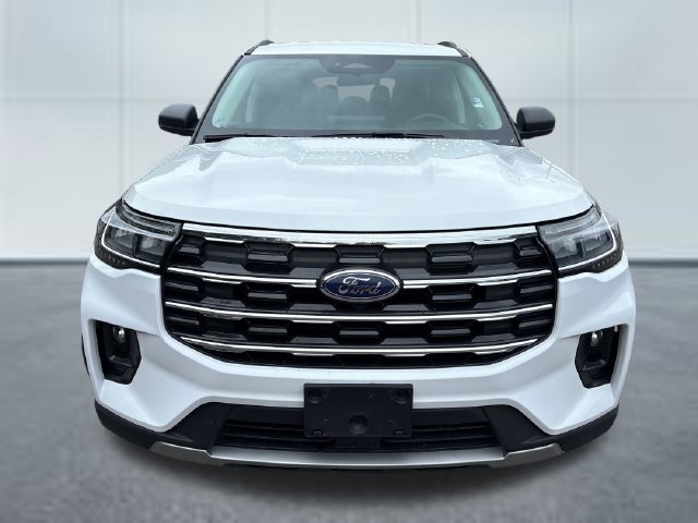 Used 2025 Ford Explorer Active w/ Active Comfort Package AWD/4WD image 6