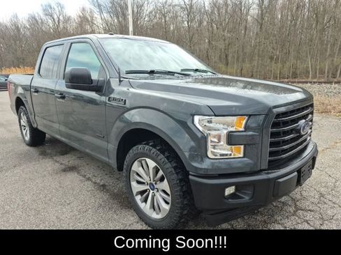 Used 2017 Ford F150 XL w/ Equipment Group 101A Mid image 3
