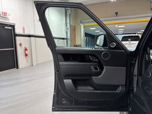Used 2021 Land Rover Range Rover Autobiography image 9