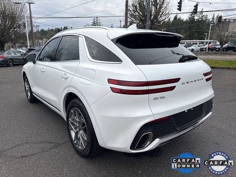 Used 2025 Genesis GV70 2.5T Select w/ Advanced Package image 5