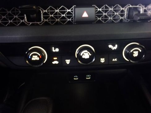 Used 2024 Honda Accord LX image 11