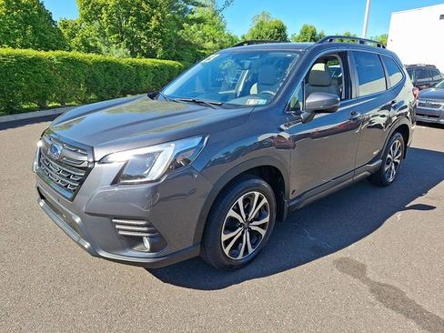 Certified 2023 Subaru Forester Limited AWD/4WD image 3