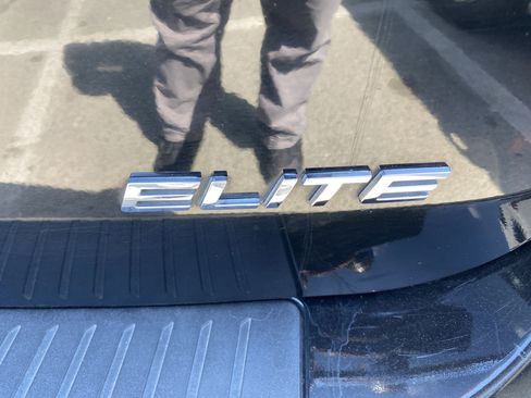 Used 2018 Honda Odyssey Elite image 11