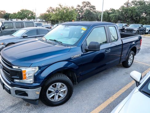 Used 2019 Ford F150 XL w/ Equipment Group 101A Mid RWD image 3