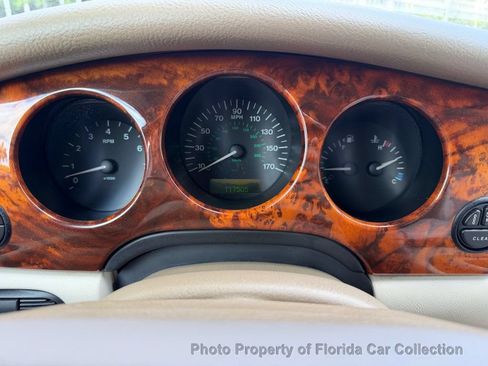 Used 1999 Jaguar XJ8 L RWD image 40