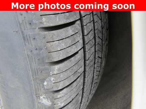 Used 2023 Chevrolet Malibu LT FWD image 10