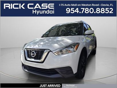 Used 2019 Nissan Kicks SV