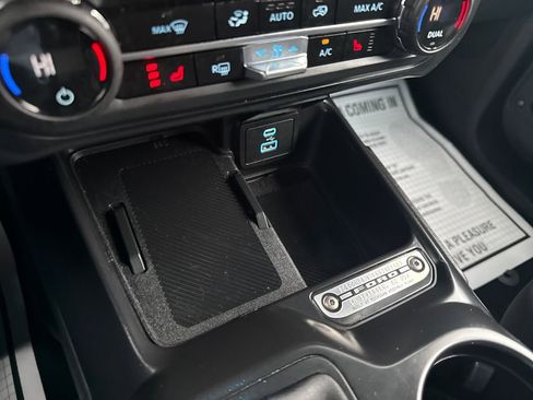 Used 2025 Ford Bronco Big Bend image 36