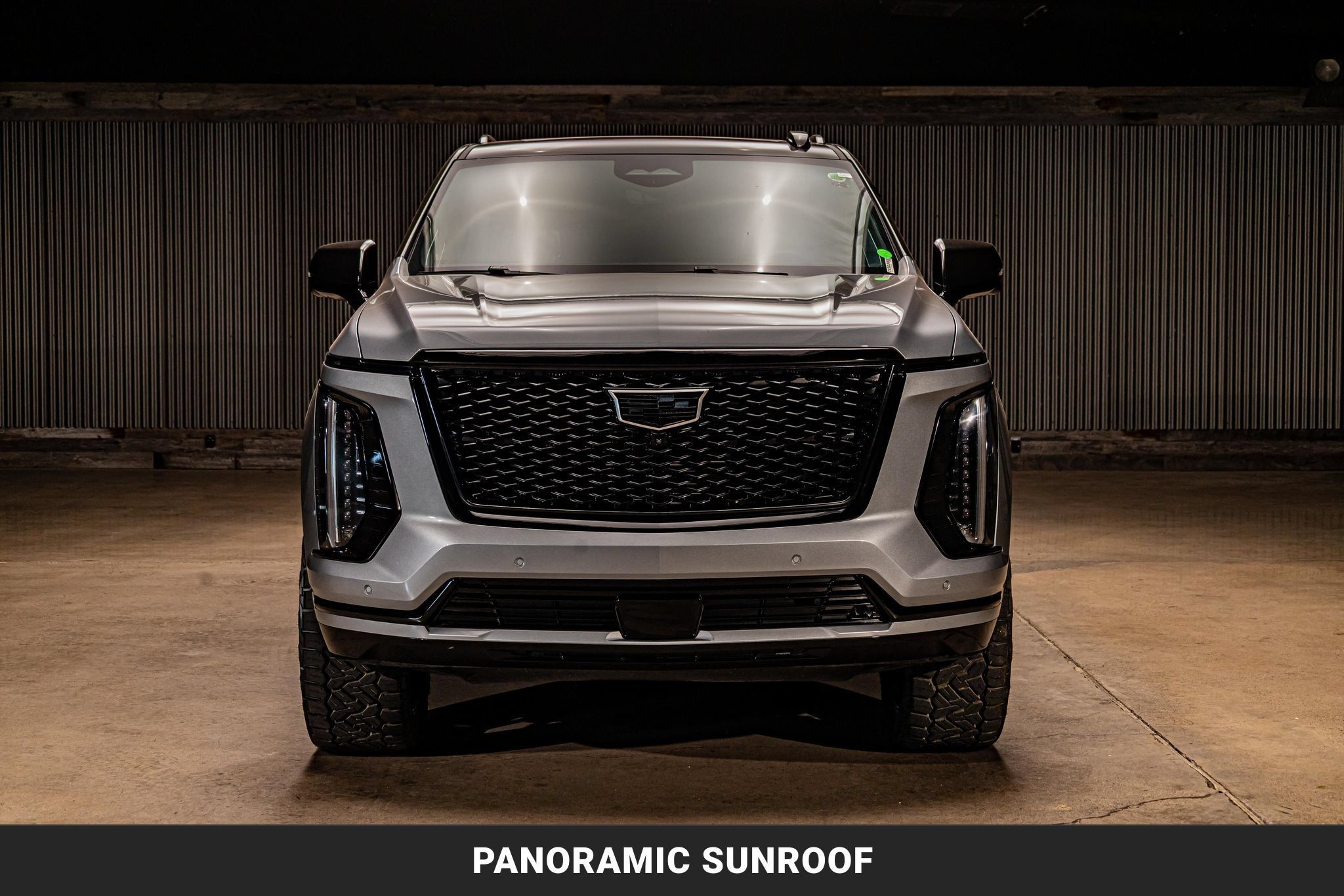 Used 2026 Cadillac Escalade Platinum Sport w/ LPO, ONYX Package AWD/4WD image 4