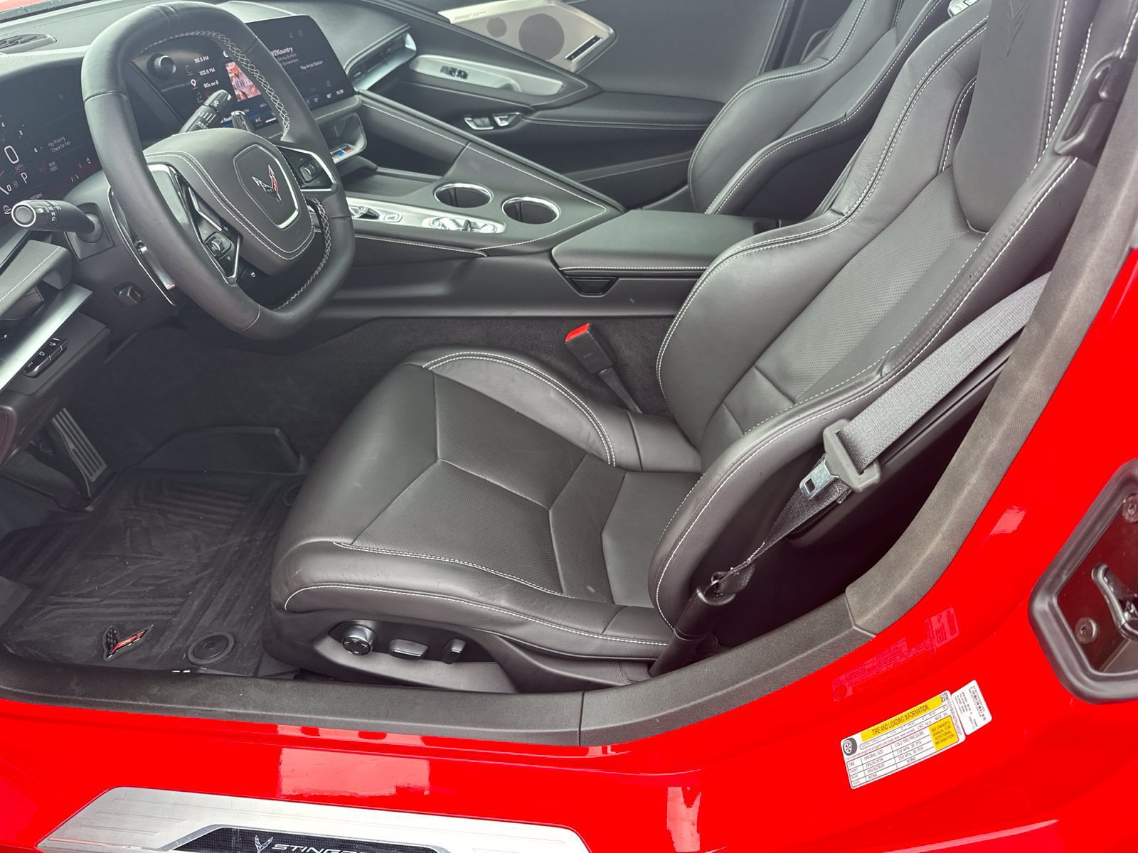 Used 2026 Chevrolet Corvette Stingray Preferred Conv w/ Z51 Performance Package RWD image 8
