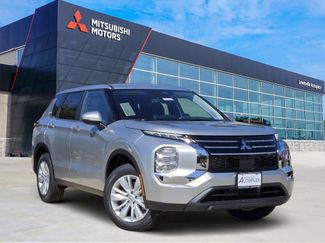 New 2026 Mitsubishi Outlander ES video 1