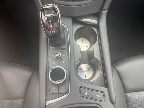 Used 2022 Cadillac XT5 Premium Luxury w/ Technology Package image 27