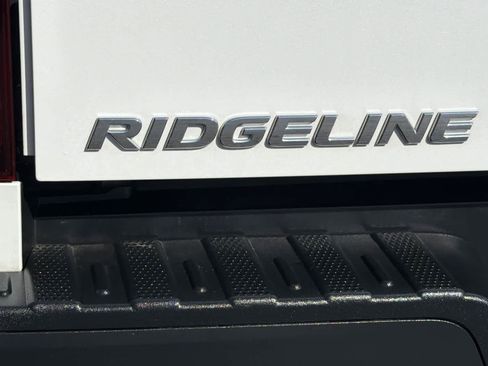 Used 2023 Honda Ridgeline RTL-E image 12