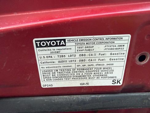 Used 2015 Toyota Tacoma 4x4 Double Cab w/ TRD Sport Package image 18