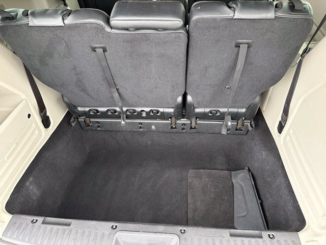 Used 2019 Dodge Grand Caravan SXT FWD image 14