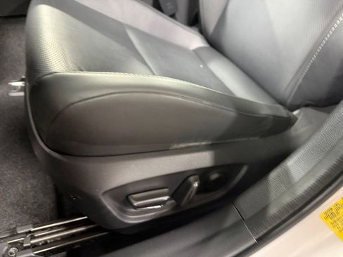 Used 2026 Toyota Prius AWD image 28