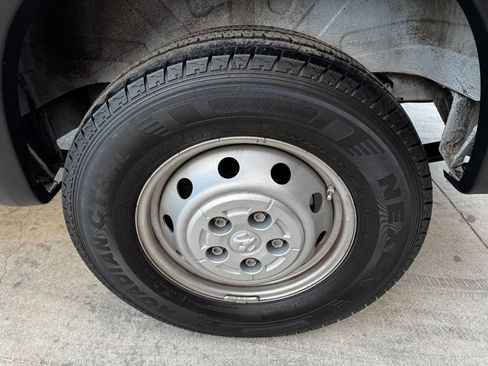 Used 2023 RAM ProMaster 2500 image 19