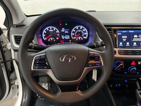 Used 2018 Hyundai Accent SEL FWD image 15