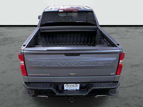 Used 2021 Chevrolet Silverado 1500 LT Trail Boss image 3
