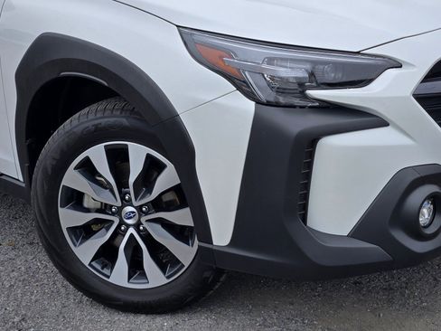 Certified 2025 Subaru Outback Limited w/ Popular Package #2 AWD/4WD image 9