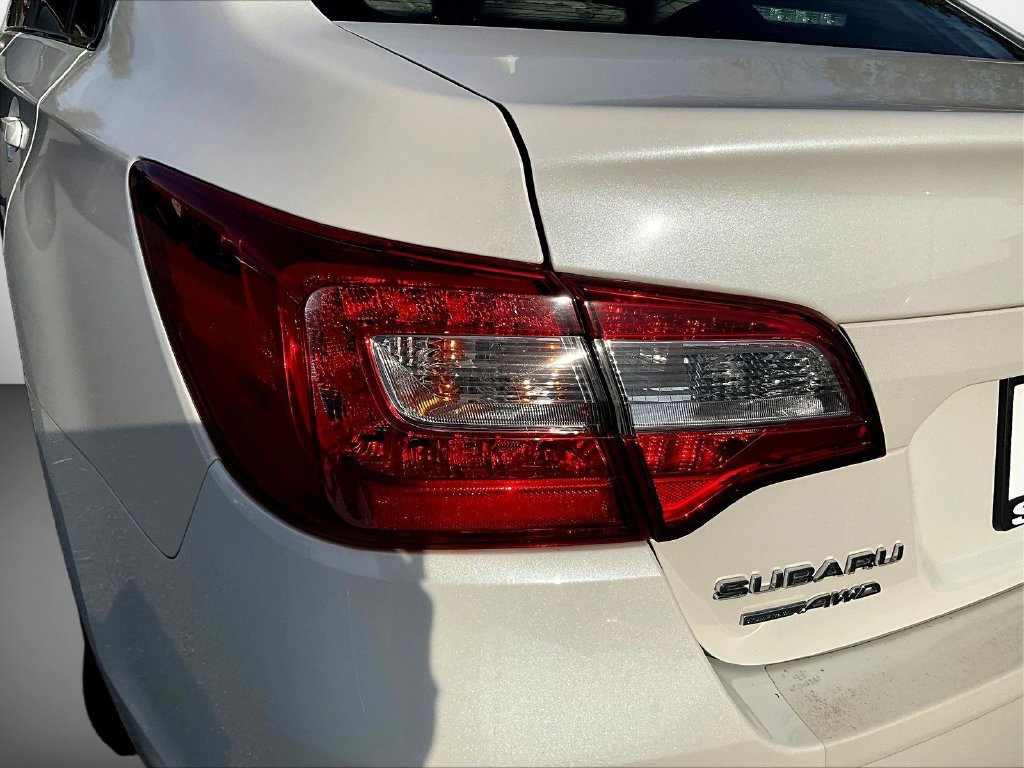 Used 2018 Subaru Legacy 2.5i Premium AWD/4WD image 24