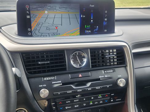 Certified 2020 Lexus RX 350 AWD w/ Premium Package image 9