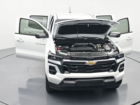 New 2026 Chevrolet Colorado LT w/ LT Convenience Package AWD/4WD image 44