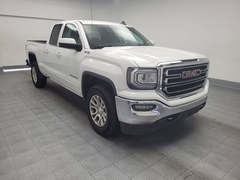 Used 2018 GMC Sierra 1500 SLE w/ SLE Value Package AWD/4WD image 13