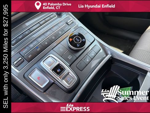 Certified 2023 Hyundai Santa Fe SEL w/ Cargo Package AWD/4WD image 21