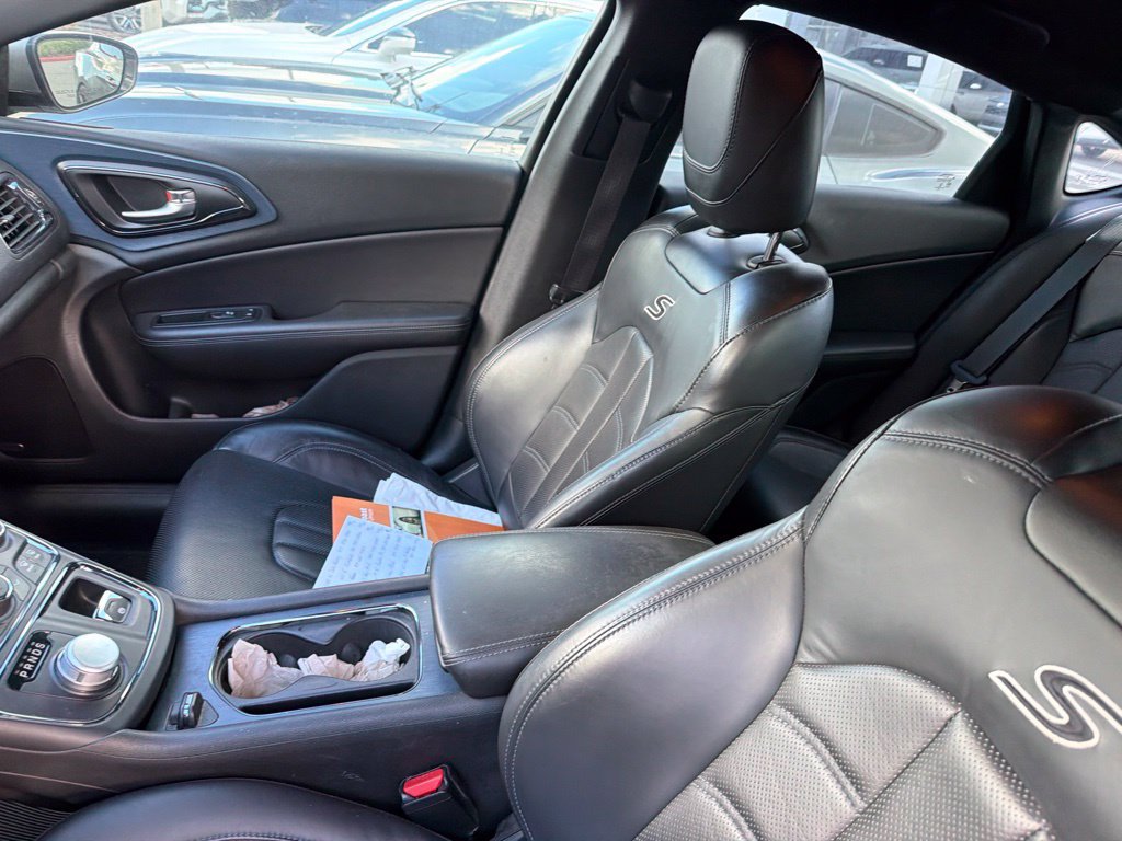 Used 2015 Chrysler 200 S w/ Navigation & Sound Group I FWD image 10
