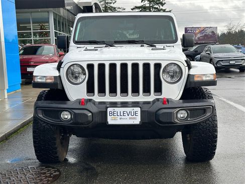 Used 2023 Jeep Wrangler Rubicon w/ Cold Weather Group image 8