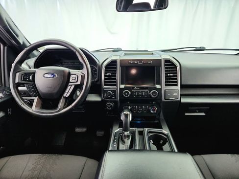 Used 2019 Ford F150 XLT w/ Equipment Group 302A Luxury AWD/4WD image 22