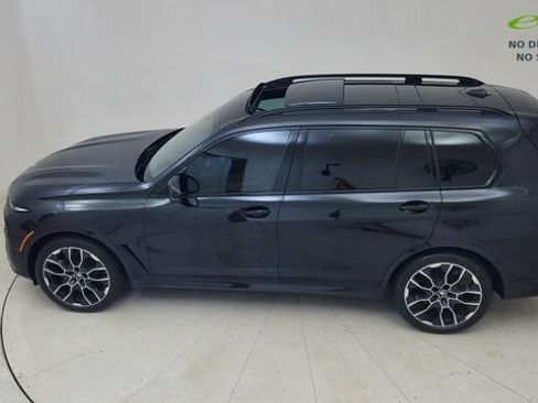 Used 2026 BMW X7 M60i AWD/4WD image 84