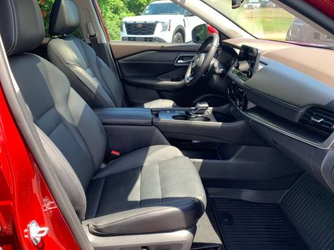Used 2021 Nissan Rogue SL w/ Premium Package FWD image 30