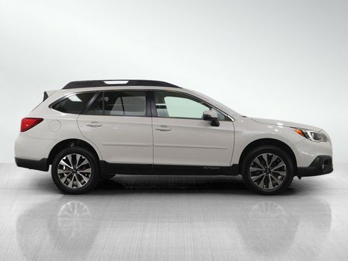 Used 2017 Subaru Outback 2.5i Limited image 6