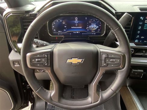 Used 2025 Chevrolet Silverado 2500 High Country w/ High Country Premium Package image 19